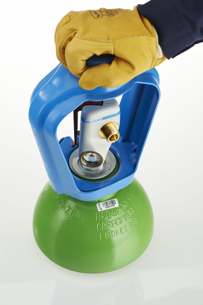 03_13_06_04_POSTERSCOPE04815_1.1_mg